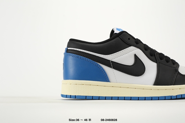 ナイキ靴背面デザイン